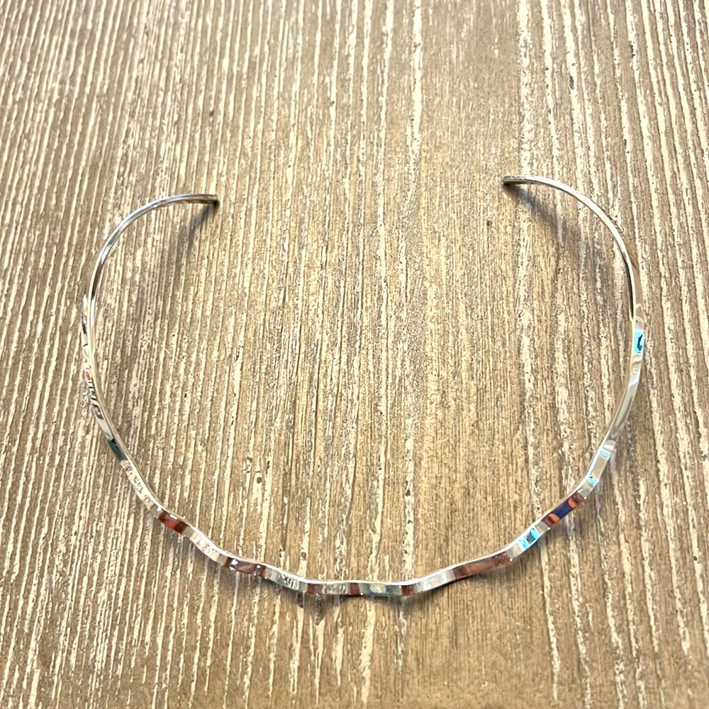 Silver tone omega necklace